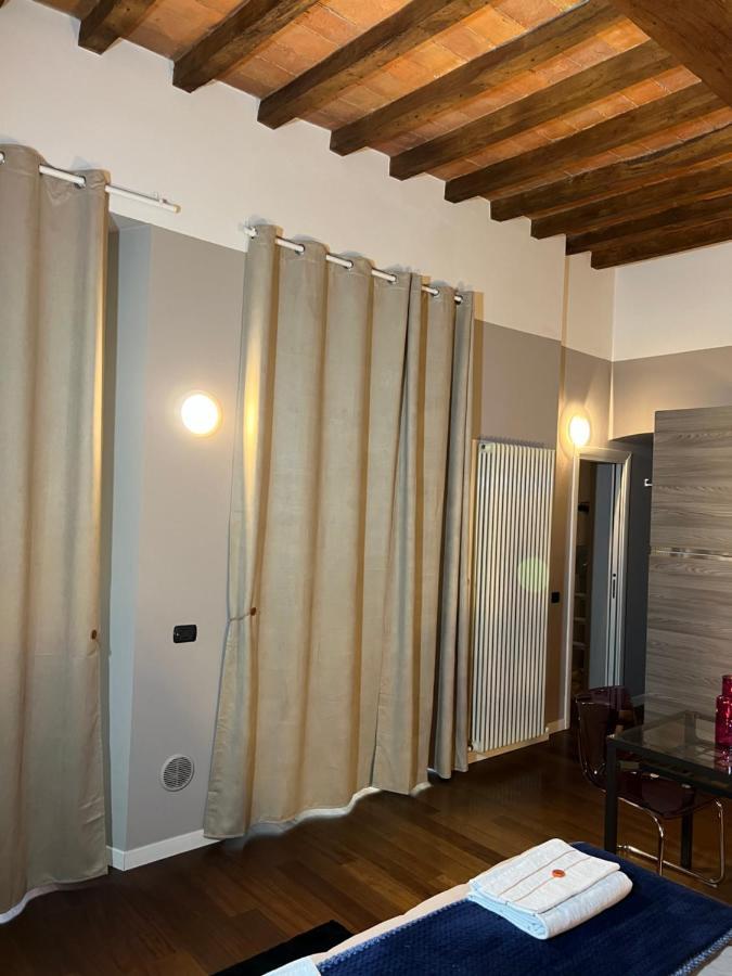 Domus San Martino Guesthouse Piacenza Kültér fotó