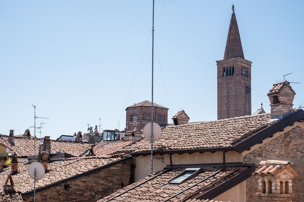 Domus San Martino Guesthouse Piacenza Kültér fotó