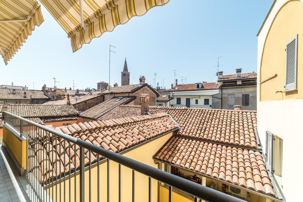 Domus San Martino Guesthouse Piacenza Kültér fotó